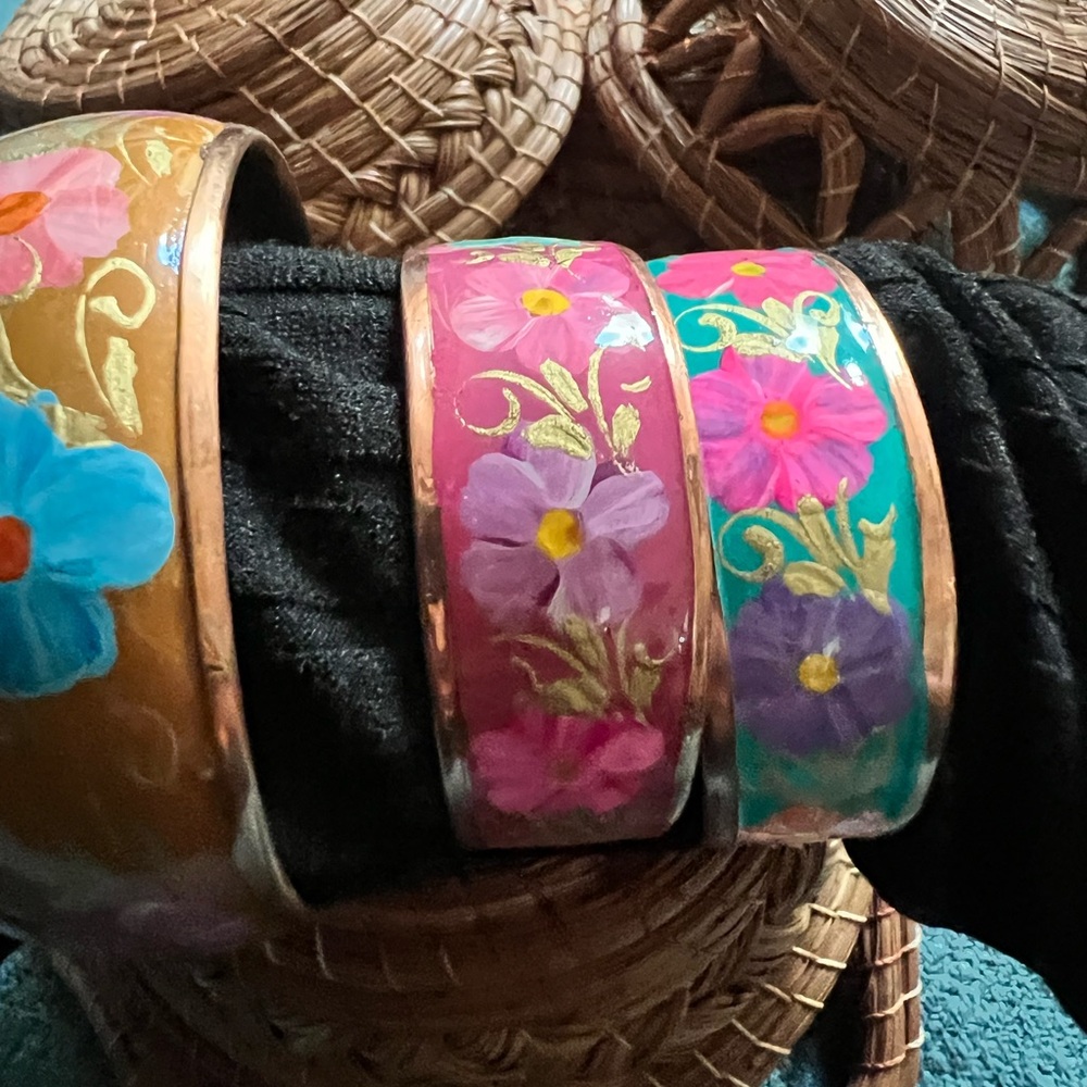 3 hand painted copper bracelets from Mexico - Picture 5 of 5